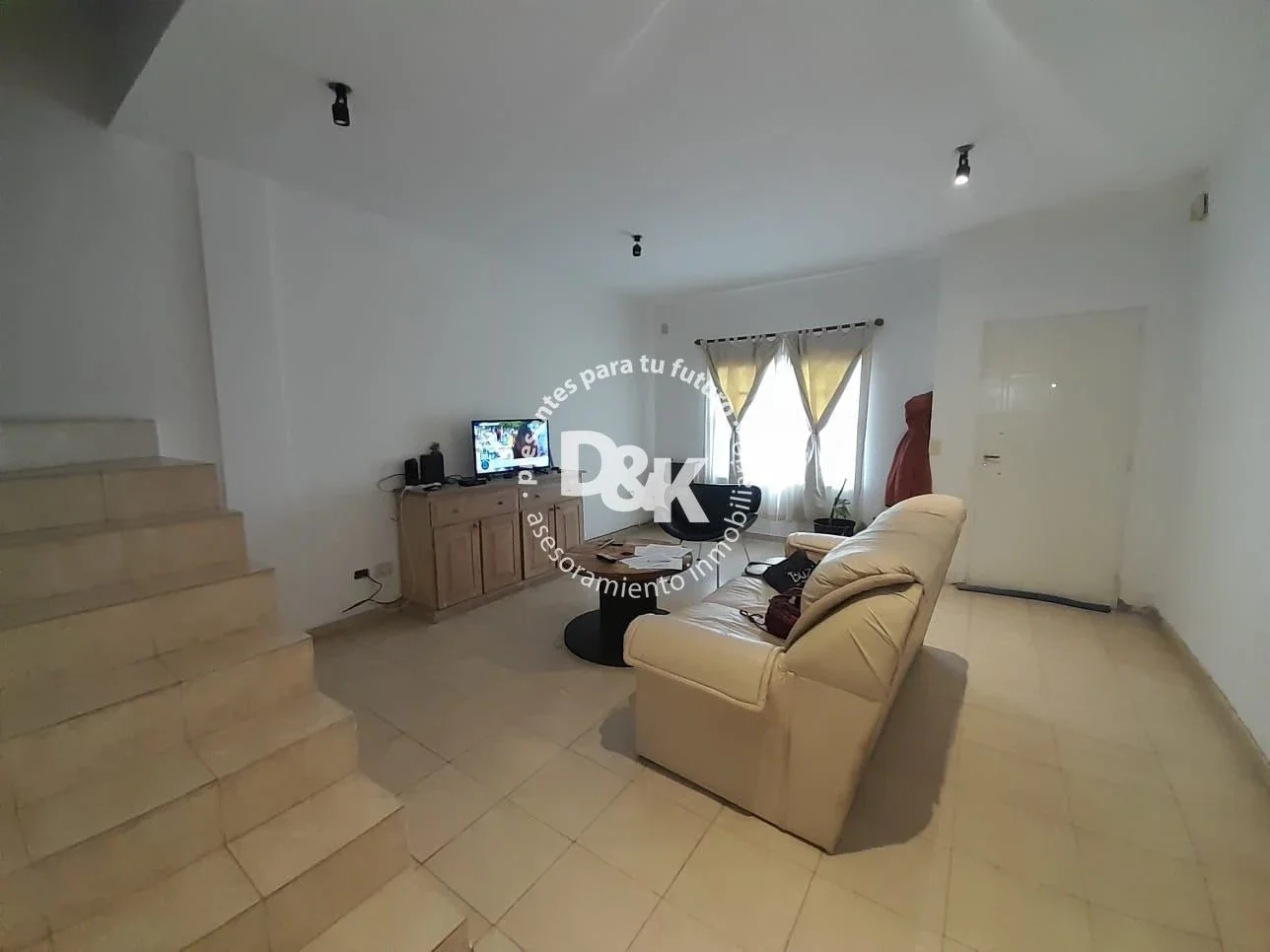 Dúplex en venta de 2 dormitorios en Los Polvorines - Imagen 1