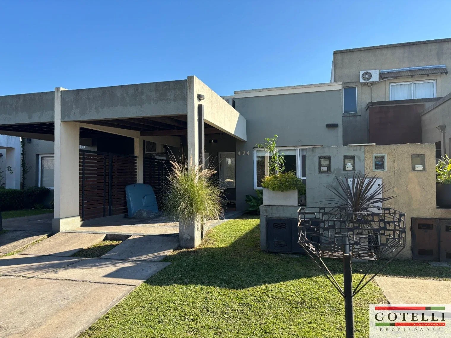 Venta Barrio Mirasoles Casa/PH 2 Dormitorios con Cochera y Jardin apta Credito - Imagen 1