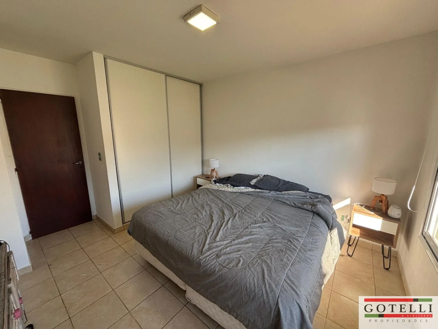 Venta Barrio Mirasoles Casa/PH  2 Dormitorios con Cochera y Jardin apta Credito - Imagen 5